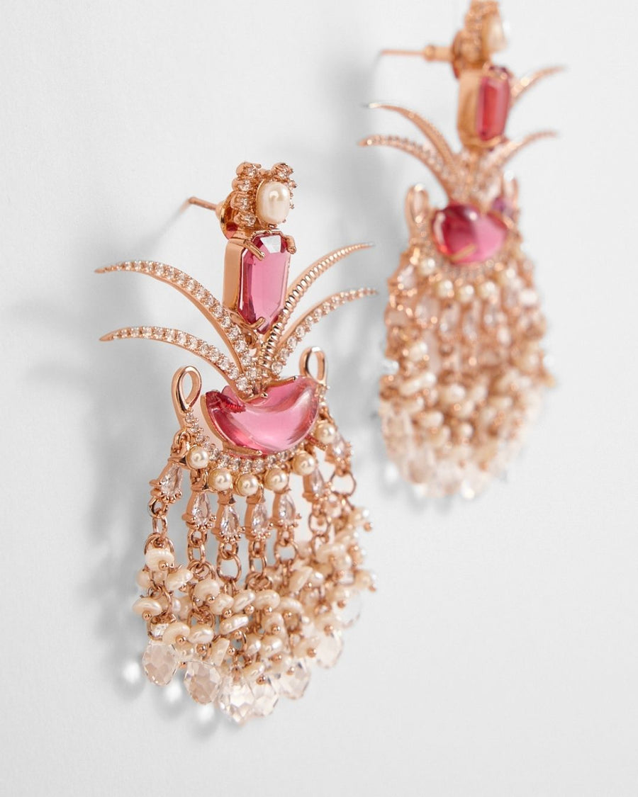 Le Palm Fish Earrings in Vintage Rose