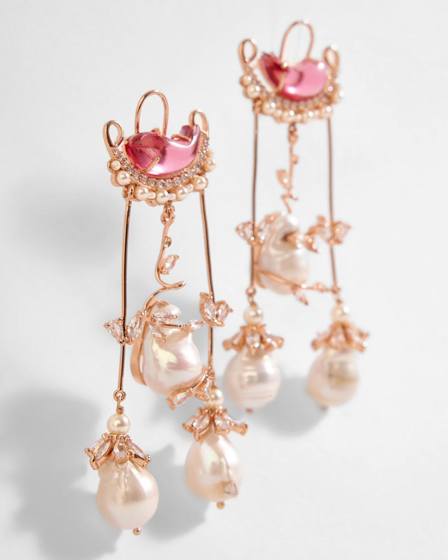 Le Cleo Dewdrop Earrings in Vintage Rose