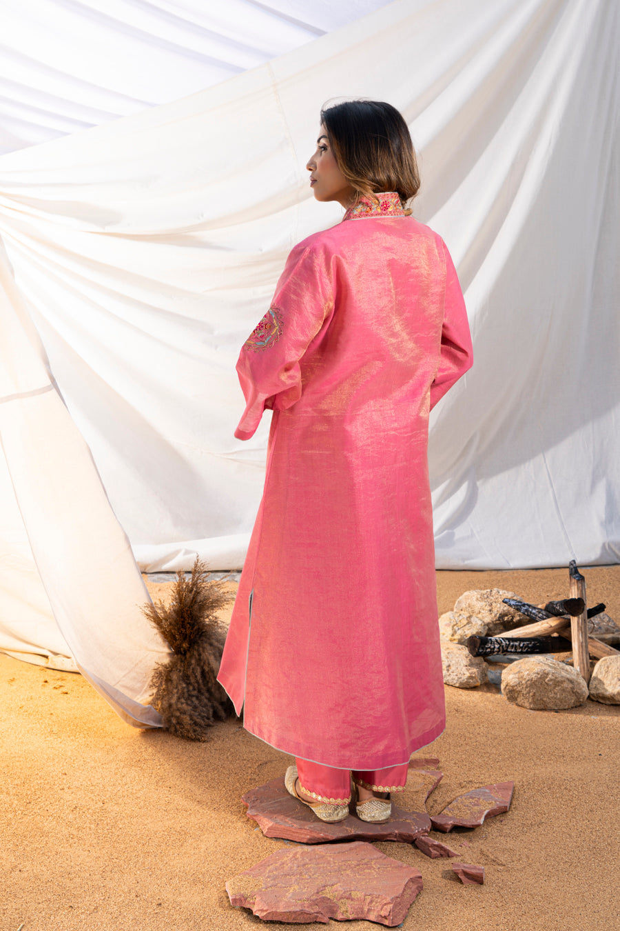 Pink Handloom Cotton Zari Tissue Embroidered Kurta Set