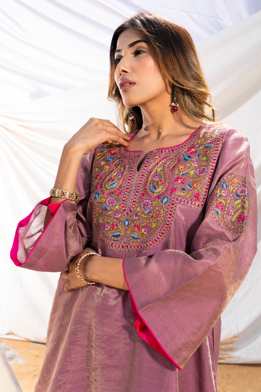 Mauve Handloom Cotton Zari Tissue Embroidered Kurta Set