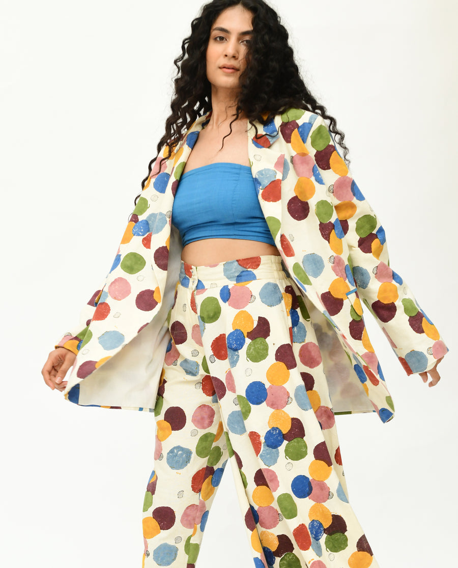 Void oversized coat