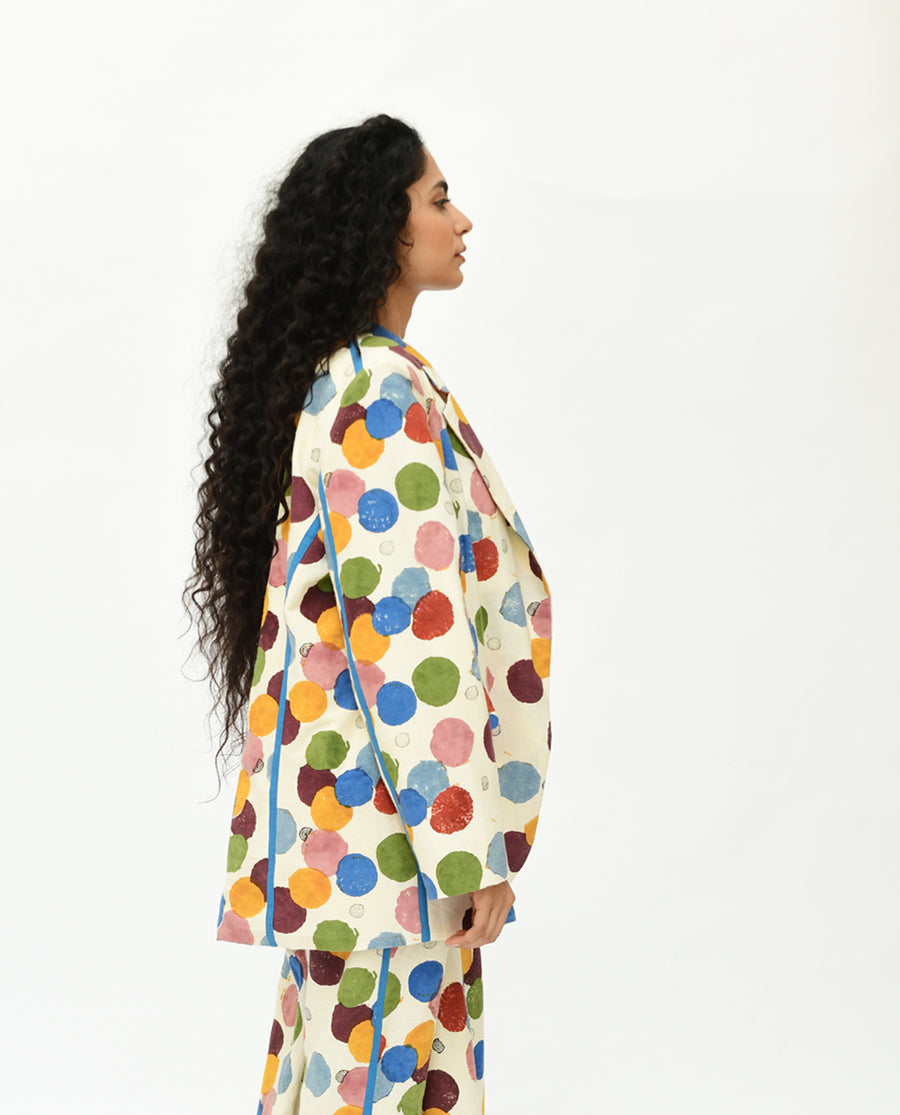 Void oversized coat