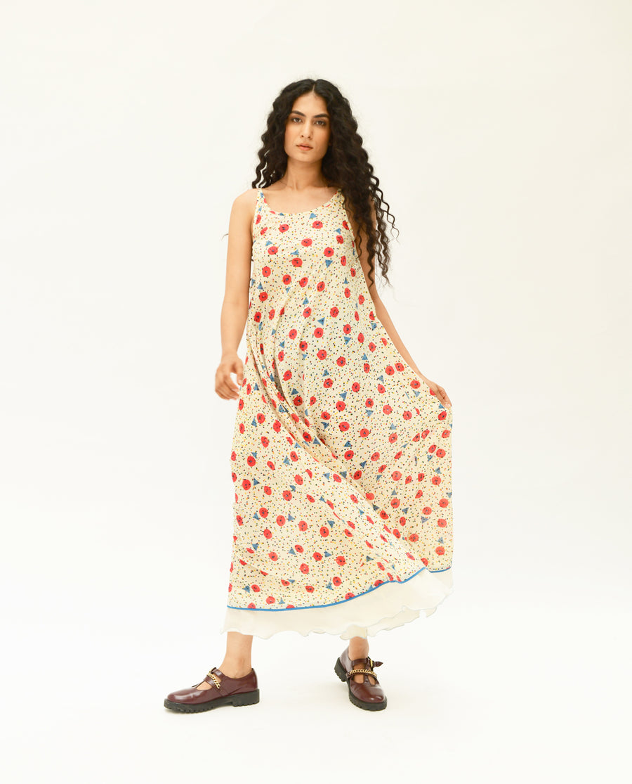 Space out maxi