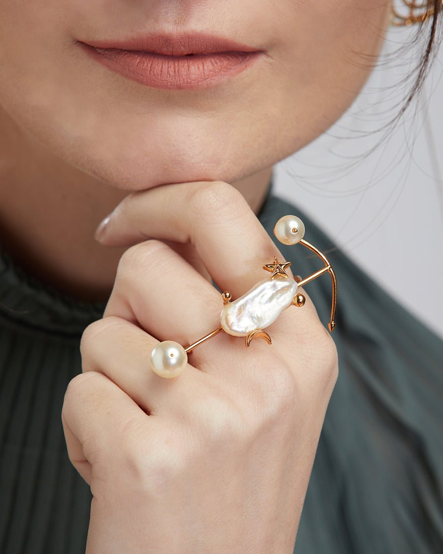 Pearls Des Celeste Knuckle Ring