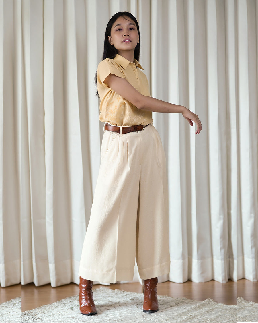 Pleated Woolen Wide Pants