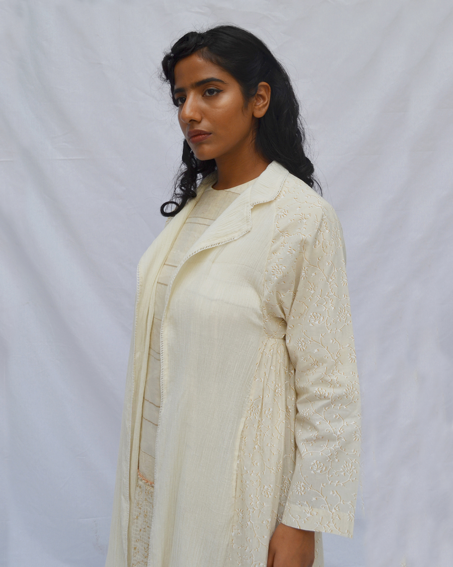 Raglan Sleeve Jacket Inverted Box Pleat Dress