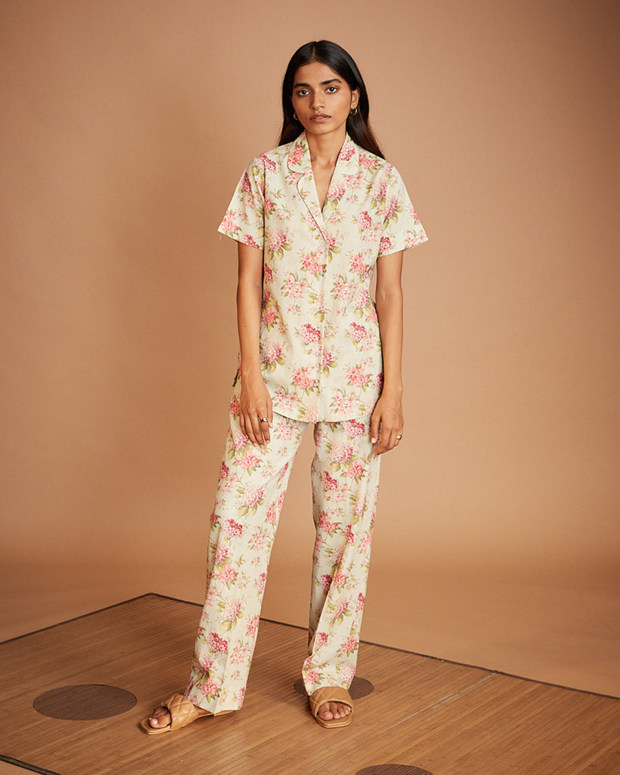 Emily - Short Sleeves Notched Collar Shirt and Pyjamas