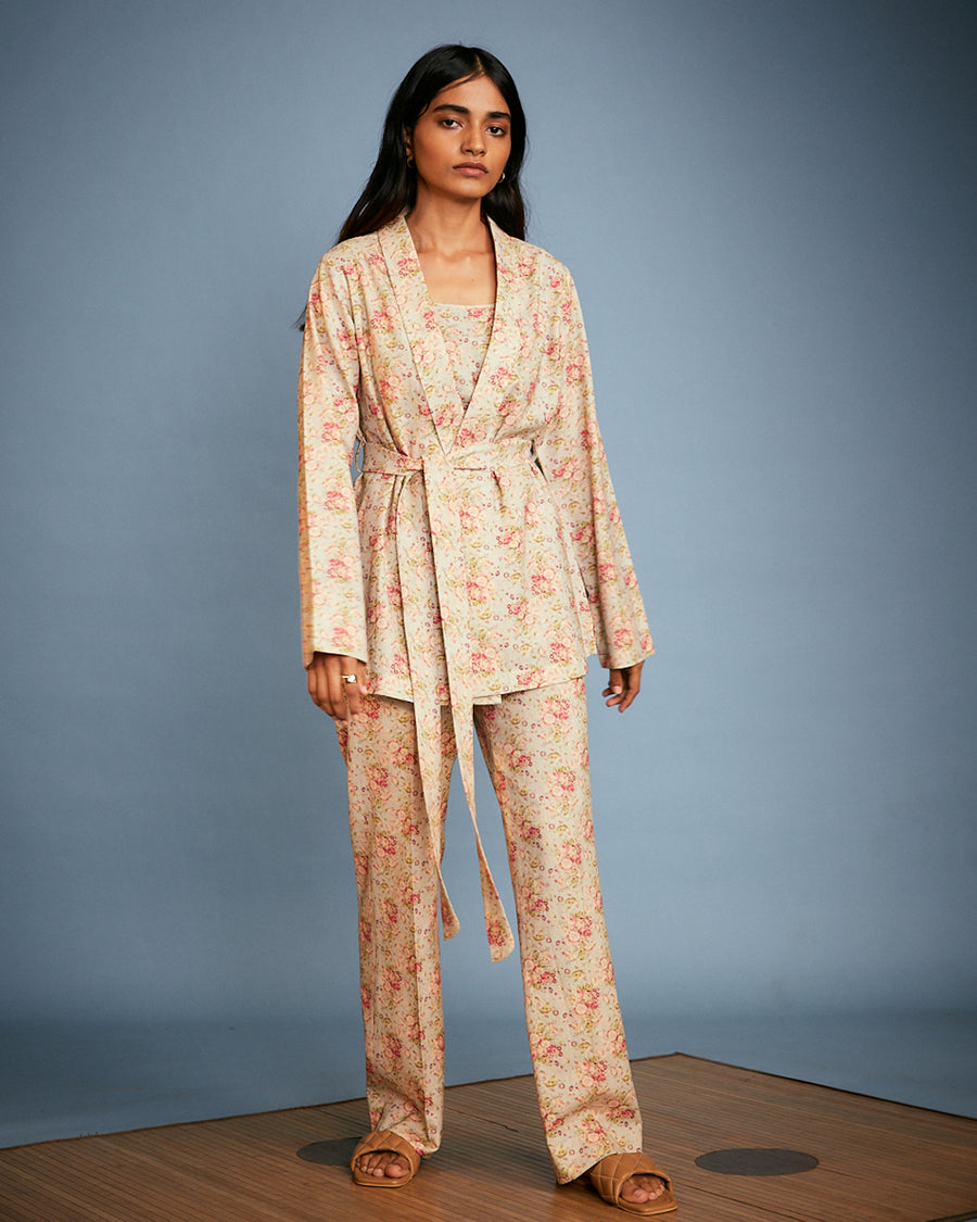 Lola - Short Shawl Collar Robe and Camisole and Pyjamas