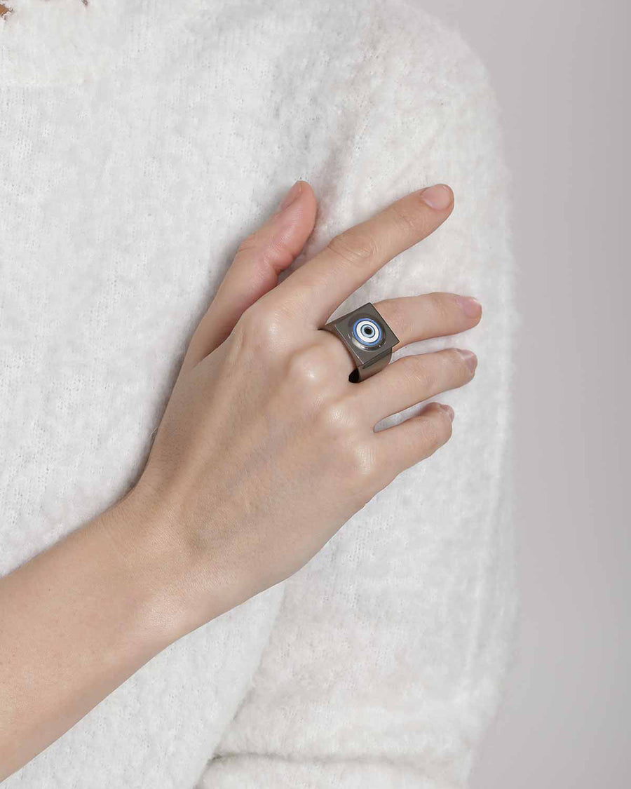 Protego Signet Ring In Gunmetal