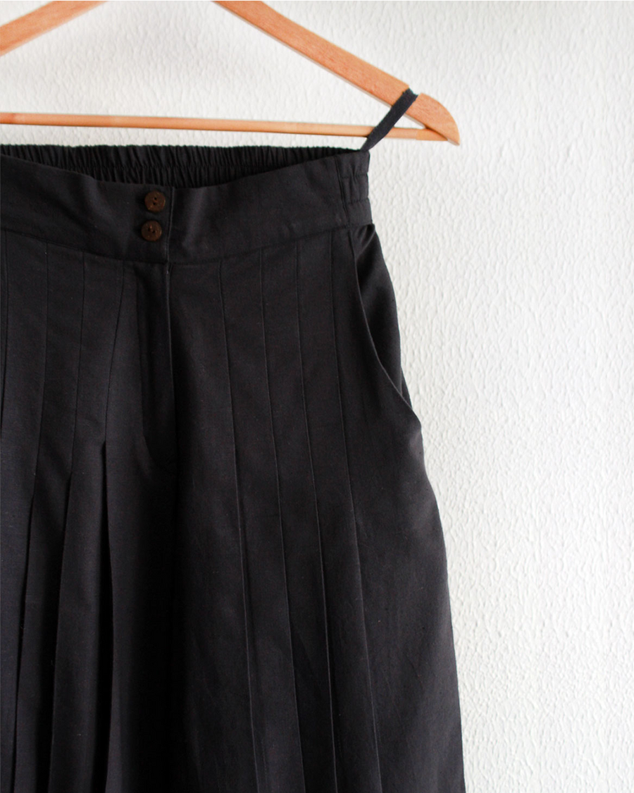 Shadow Grey Pleated Pant