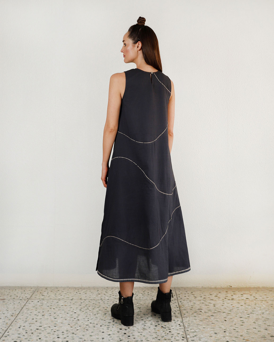Charcoal Waves Maxi Dress