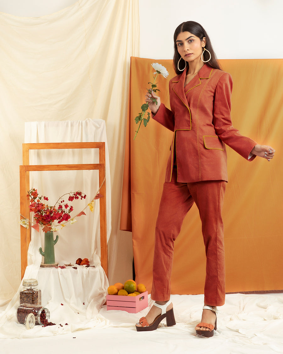 Scarlet Pant Suit in Red